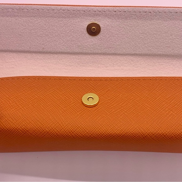 New Tory Burch Authentic Orange Eyewear Case and Cleaning Cloth Stylish - Picture 5 of 8